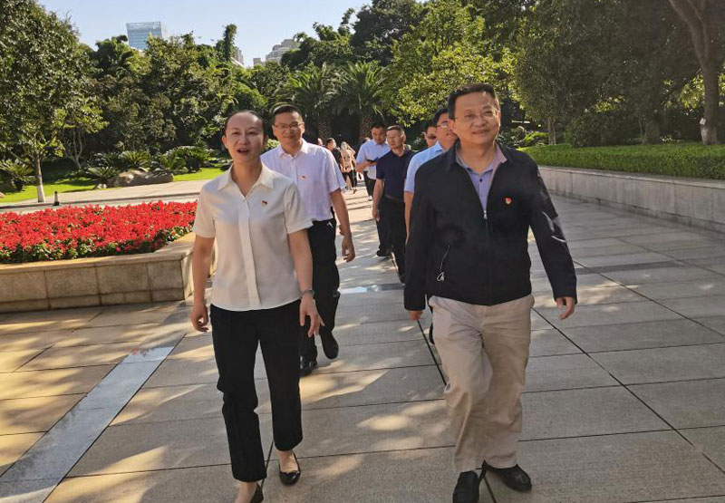 黄金城-黄金城娱乐城
干部职工参观第六期云南省纪检监察特色文化长廊